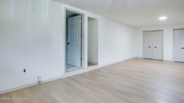 219 Merriweather Ave, Eminence, KY 40019