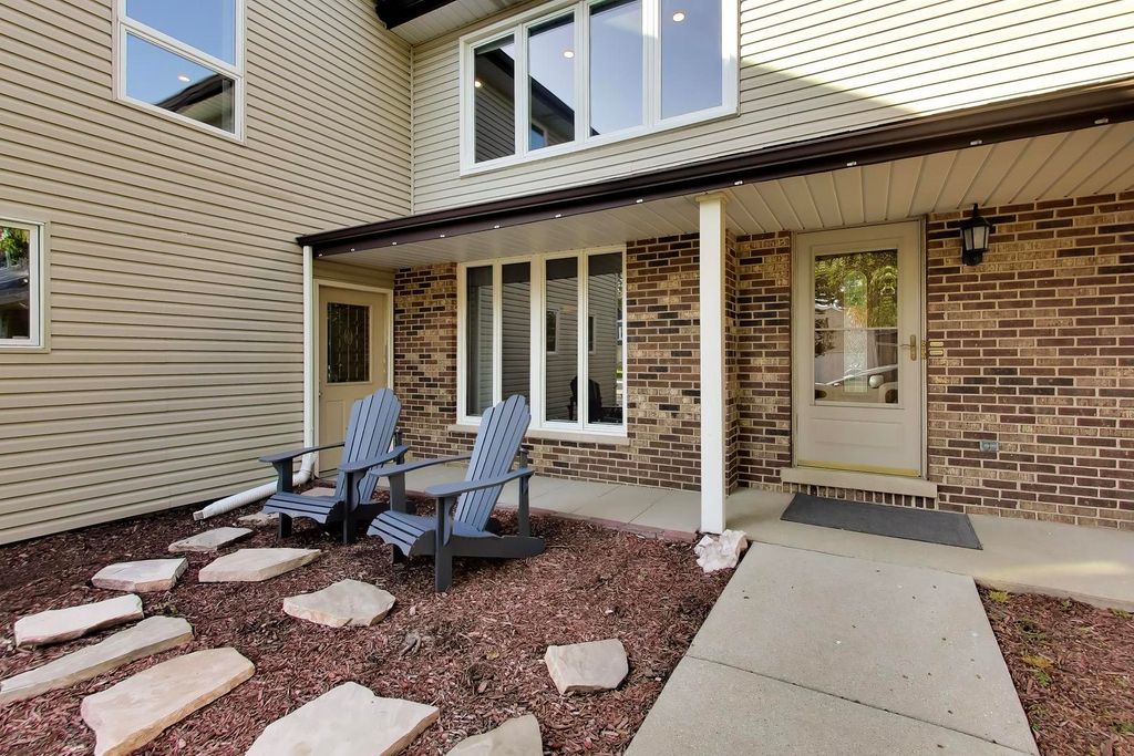 1000 E Ardyce Lane, Mount Prospect, IL 60056 — photo 3