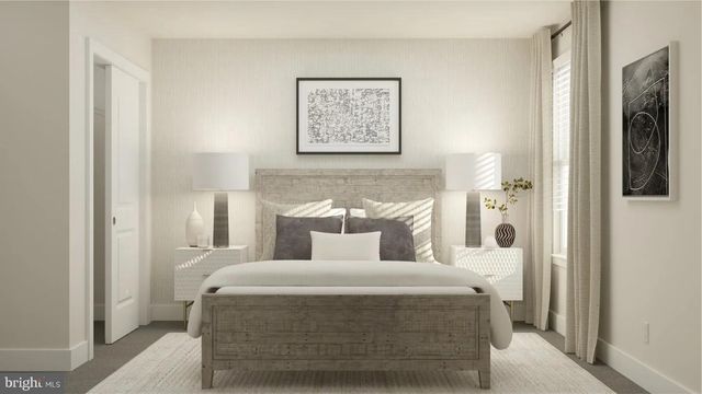 41 E FRONT ST, Bridgeport, PA 19405