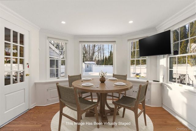 34 Mayfair Drive, Huntington, NY 11743