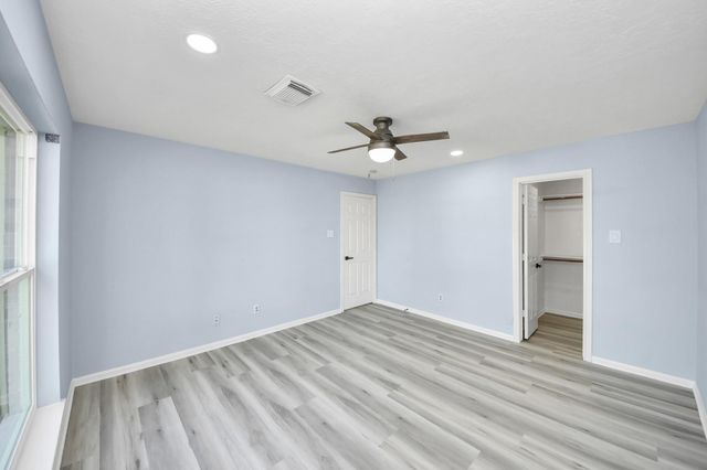 4211 Royal Manor Drive, Pasadena, TX 77505