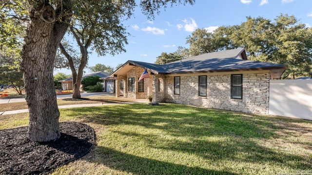 429 Fenwick, Windcrest, TX 78239
