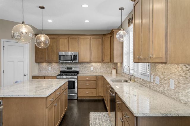 19196 Harappa Avenue, Lakeville, MN 55044