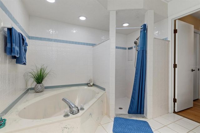 25106 BOLIVAR DRIVE, Punta Gorda, FL 33983