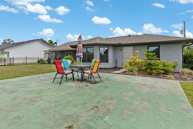 25106 BOLIVAR DRIVE, Punta Gorda, FL 33983