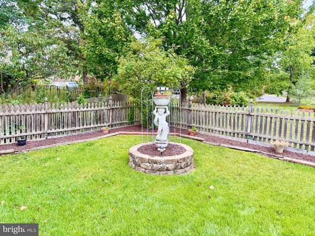 12 KERN DR, Perkasie, PA 18944