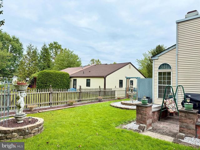 12 KERN DR, Perkasie, PA 18944