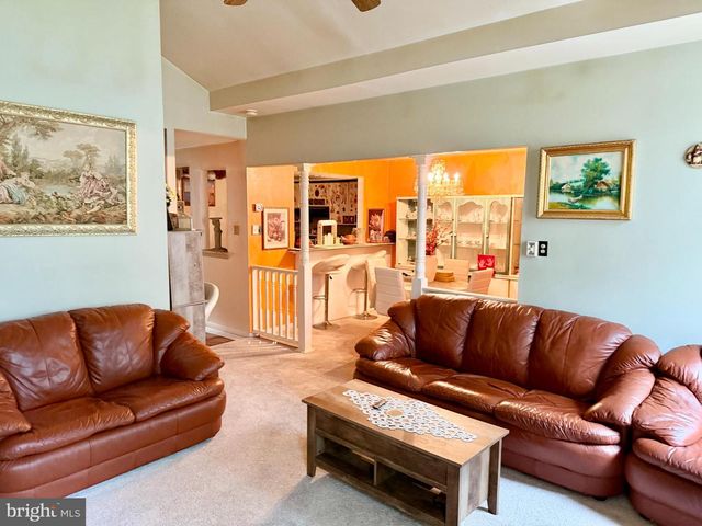 12 KERN DR, Perkasie, PA 18944