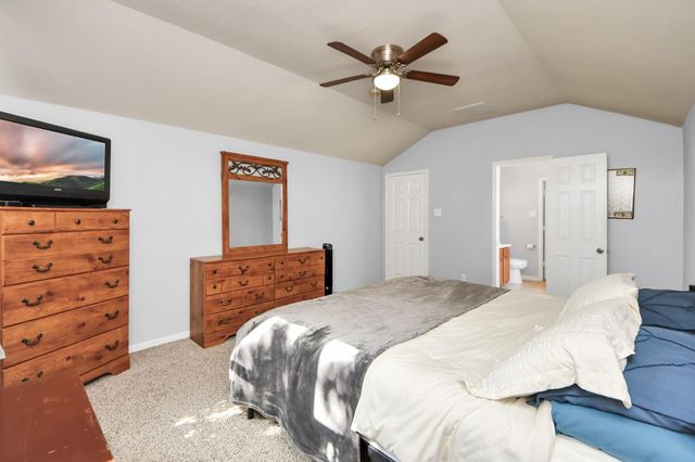 10518 Lyndon Meadows Drive, Houston, TX 77095