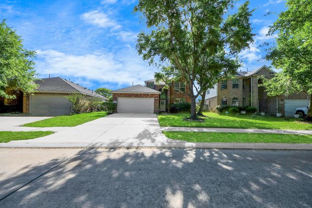10518 Lyndon Meadows Drive, Houston, TX 77095
