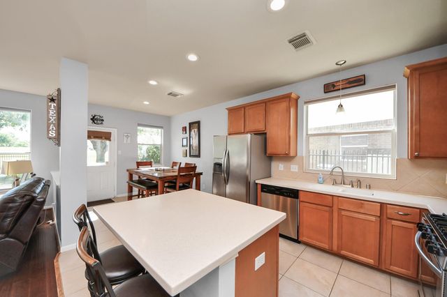 10518 Lyndon Meadows Drive, Houston, TX 77095