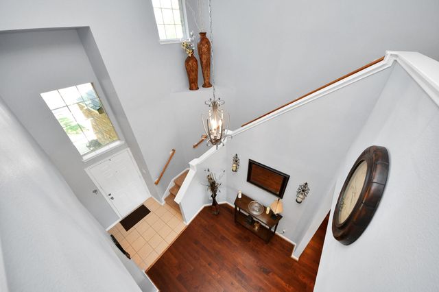 10518 Lyndon Meadows Drive, Houston, TX 77095