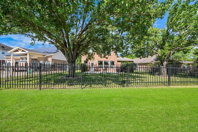 10518 Lyndon Meadows Drive, Houston, TX 77095