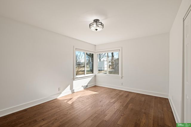 1922 S 113th Street, Omaha, NE 68144