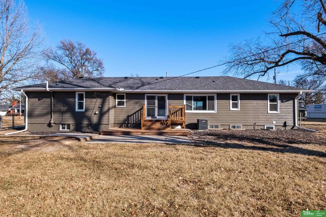 1922 S 113th Street, Omaha, NE 68144