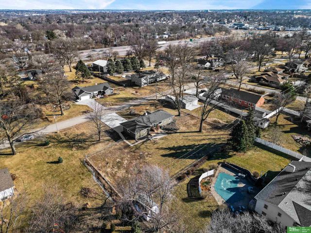 1922 S 113th Street, Omaha, NE 68144