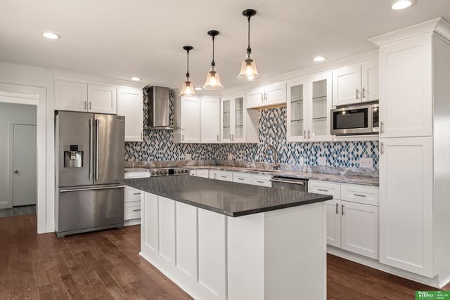 1922 S 113th Street, Omaha, NE 68144