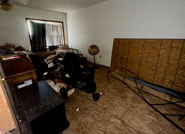 214 E Highland, Tecumseh, OK 74873