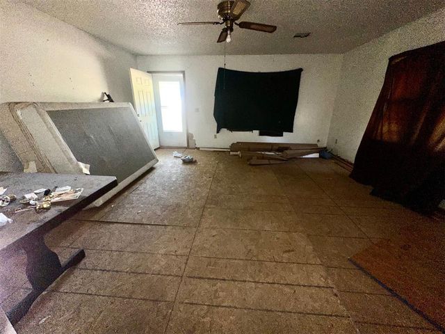 214 E Highland, Tecumseh, OK 74873