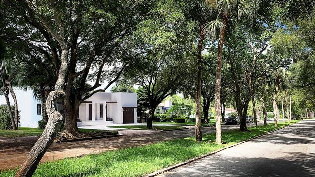 54 NW 96th St, Miami Shores, FL 33150