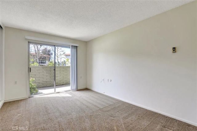 2327 Via Mariposa West West A, Laguna Woods, CA 92637