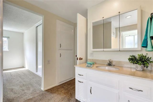 2327 Via Mariposa West West A, Laguna Woods, CA 92637