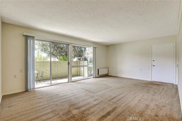 2327 Via Mariposa West West A, Laguna Woods, CA 92637
