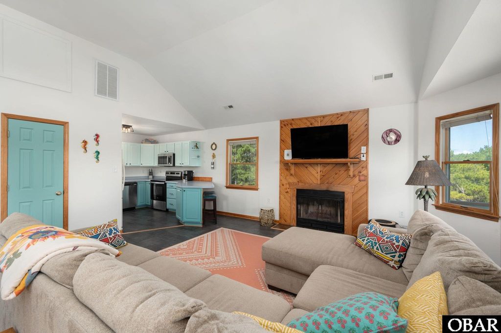 Image 8 of property listing at 2324 Ocean Sands Road Lot# 1, Corolla, NC 27927