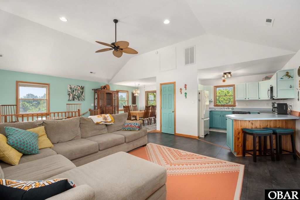 Image 9 of property listing at 2324 Ocean Sands Road Lot# 1, Corolla, NC 27927