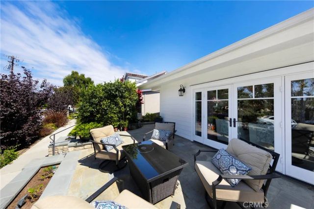 412 Dahlia Avenue, Corona Del Mar, CA 92625