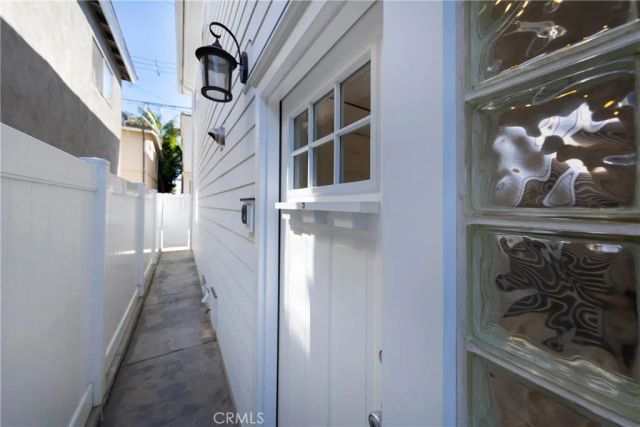 412 Dahlia Avenue, Corona Del Mar, CA 92625