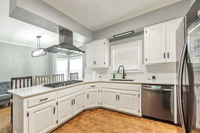 1917 St Mary St, Thibodaux, LA 70301