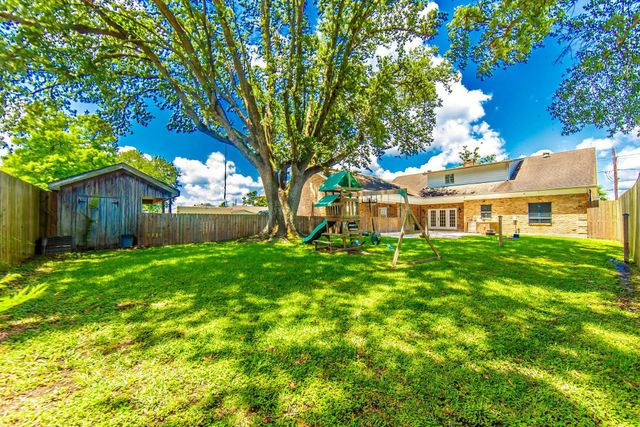 1917 St Mary St, Thibodaux, LA 70301