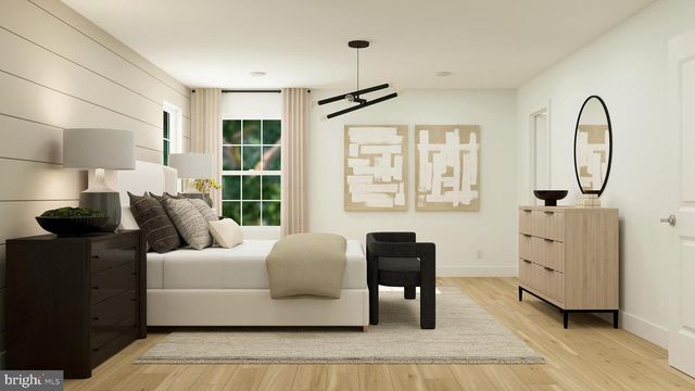 3 TURGYAN DR, Bordentown, NJ 08505