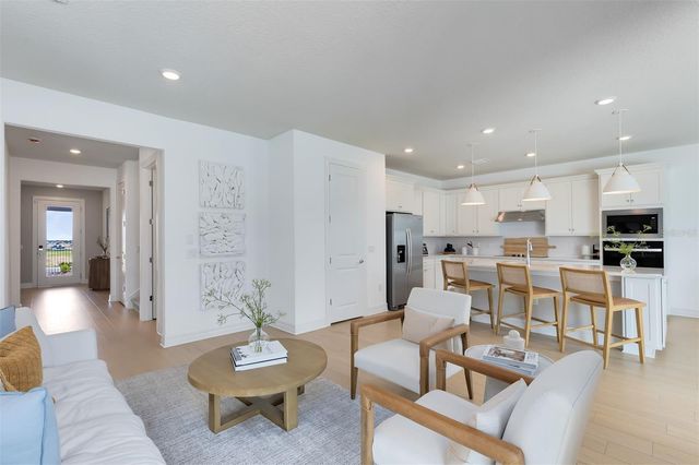 15318 SOARING BLUFF DRIVE, Montverde, FL 34756