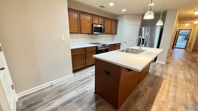 1813 Clayton Cove Drive, Madison, AL 35757