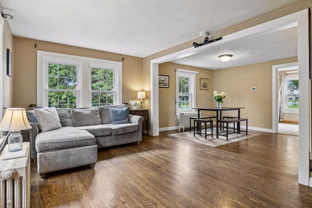 7706 Erie Avenue, Chanhassen, MN 55317