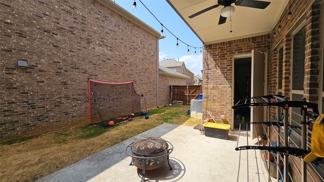 1042 Stephen Street, Allen, TX 75013