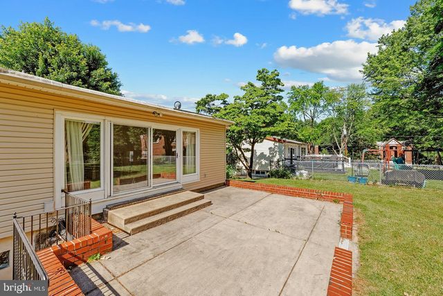 615 ARTWOOD DR, Philadelphia, PA 19115