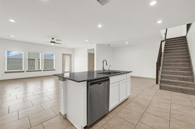 29511 Krus Hill Ln, Katy, TX 77494