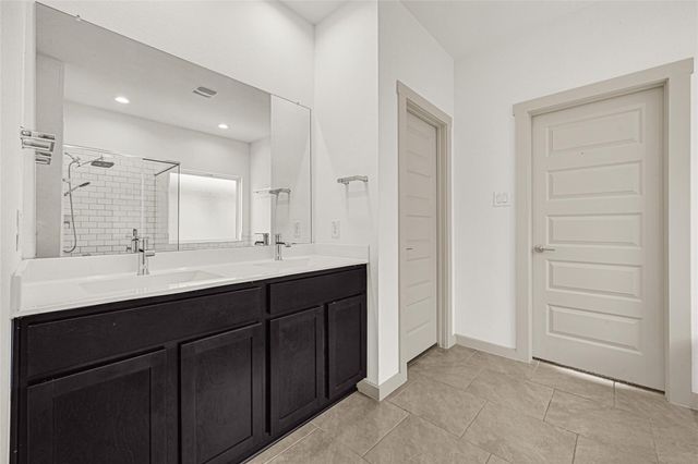 29511 Krus Hill Ln, Katy, TX 77494