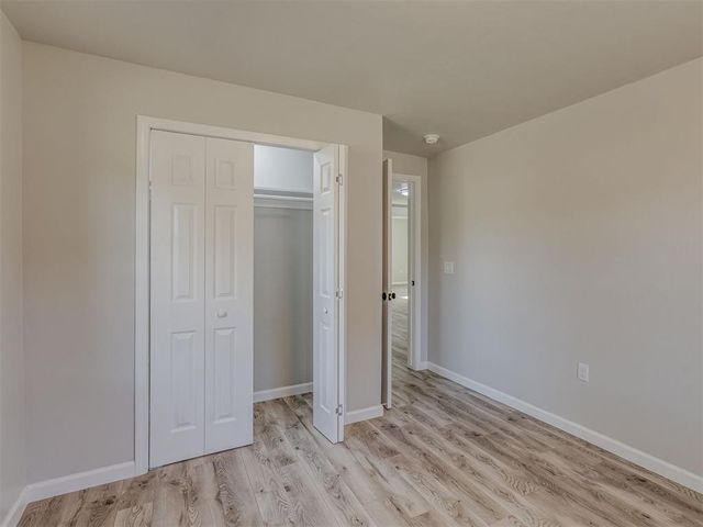 1209 E Oak Street, El Reno, OK 73036