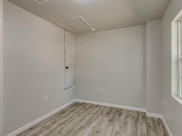 1209 E Oak Street, El Reno, OK 73036