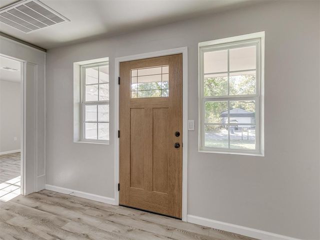 1209 E Oak Street, El Reno, OK 73036