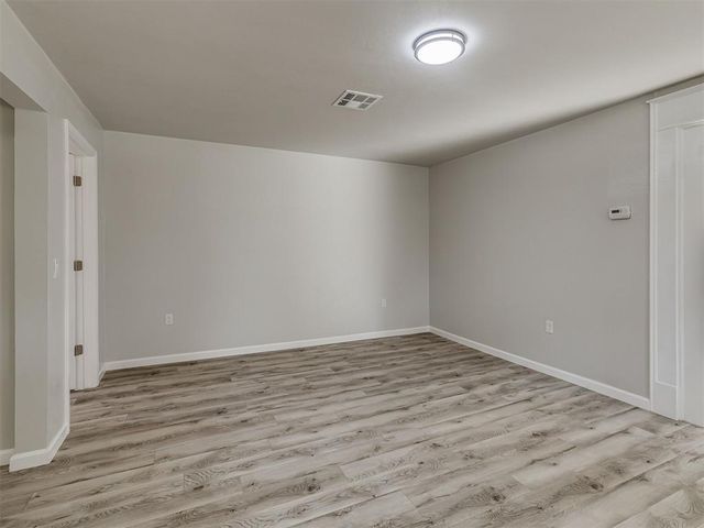 1209 E Oak Street, El Reno, OK 73036