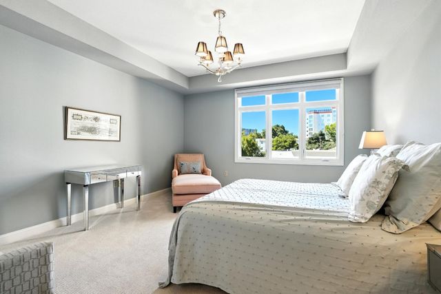 10 CRYSTAL SPRINGS Road 1310, San Mateo, CA 94402