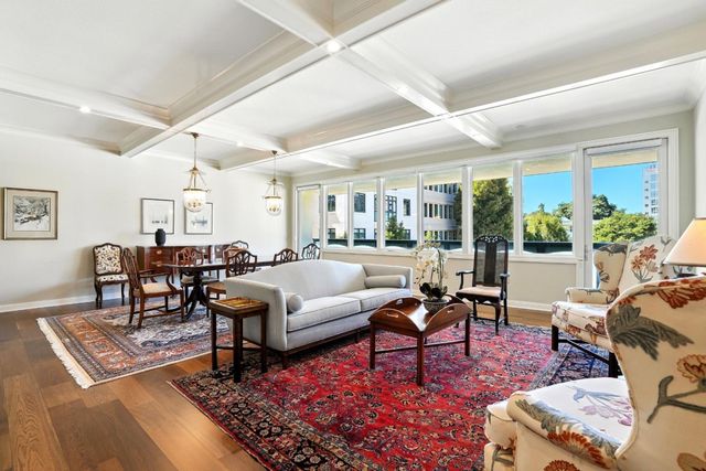 10 CRYSTAL SPRINGS Road 1310, San Mateo, CA 94402