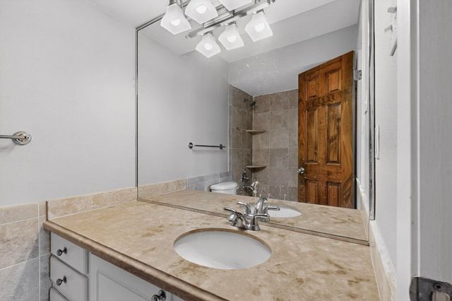 10109 Regal Park Lane 117, Dallas, TX 75230