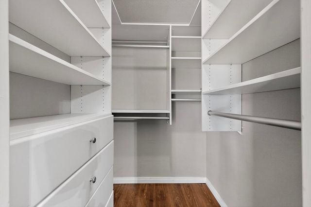 10109 Regal Park Lane 117, Dallas, TX 75230