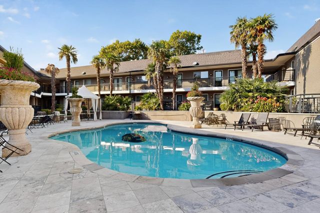 10109 Regal Park Lane 117, Dallas, TX 75230